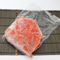 【市場品】【冷凍】紅鮭 生スライスの端材 (切り落とし) 辛口 1kg